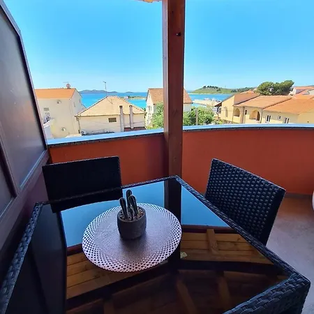 בית הארחה Cozy Neda Near The Sea *