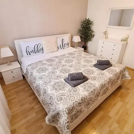 Affittacamere Cozy Neda Near The Sea